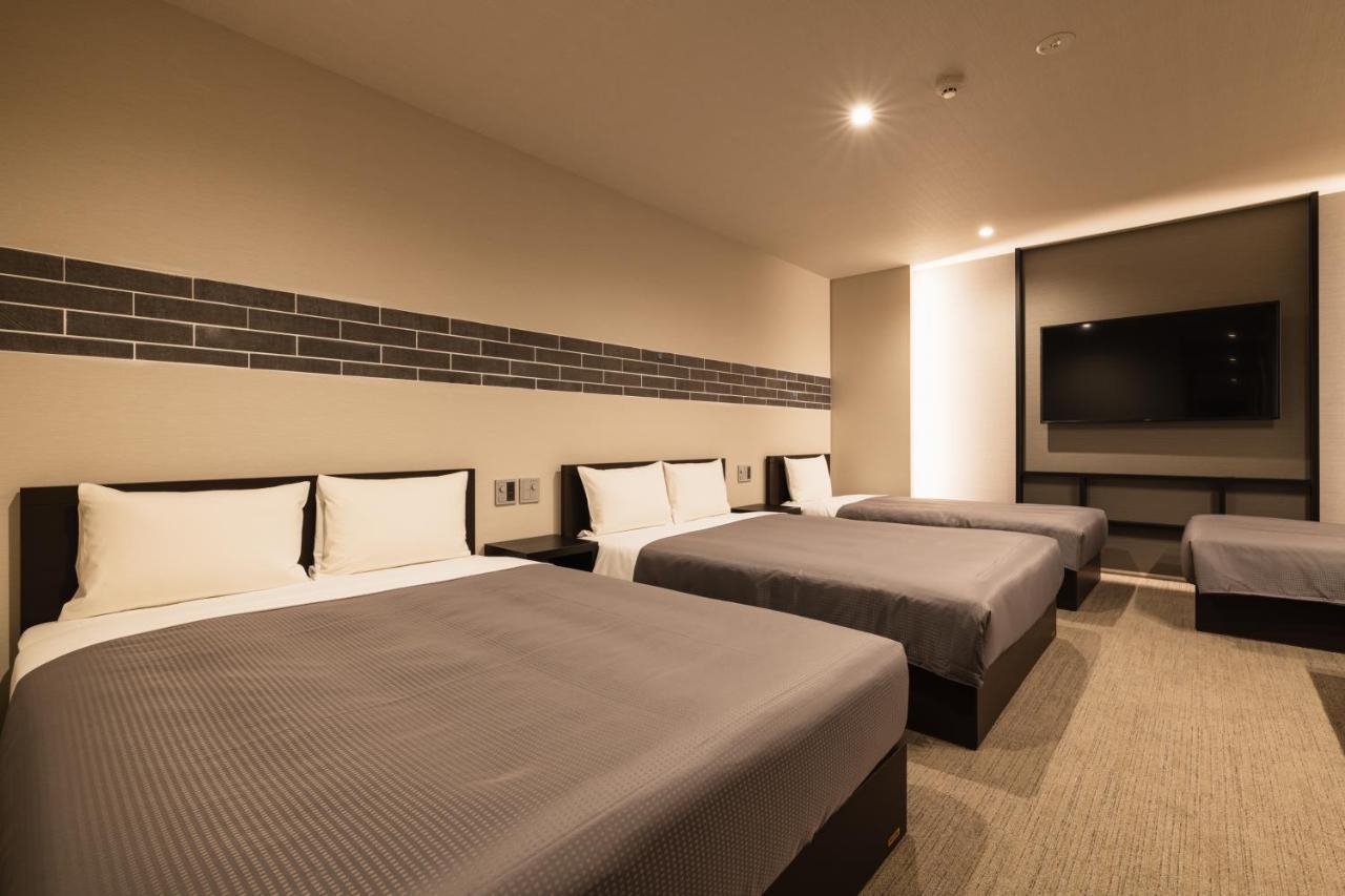 Grand Base Hakata Naraya Hotel Фукуока Екстериор снимка