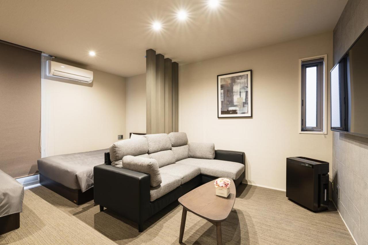 Grand Base Hakata Naraya Hotel Фукуока Екстериор снимка
