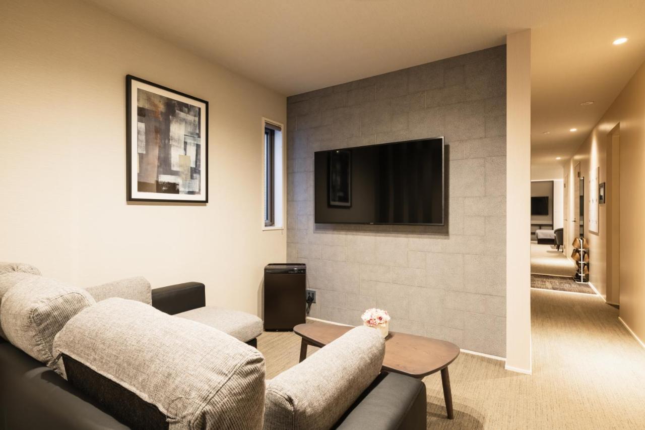 Grand Base Hakata Naraya Hotel Фукуока Екстериор снимка