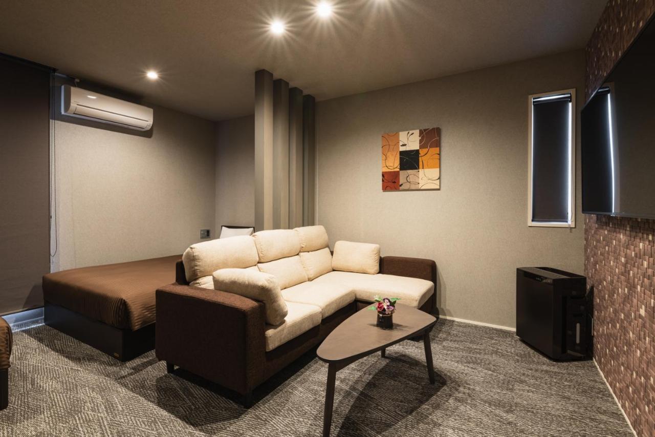Grand Base Hakata Naraya Hotel Фукуока Екстериор снимка