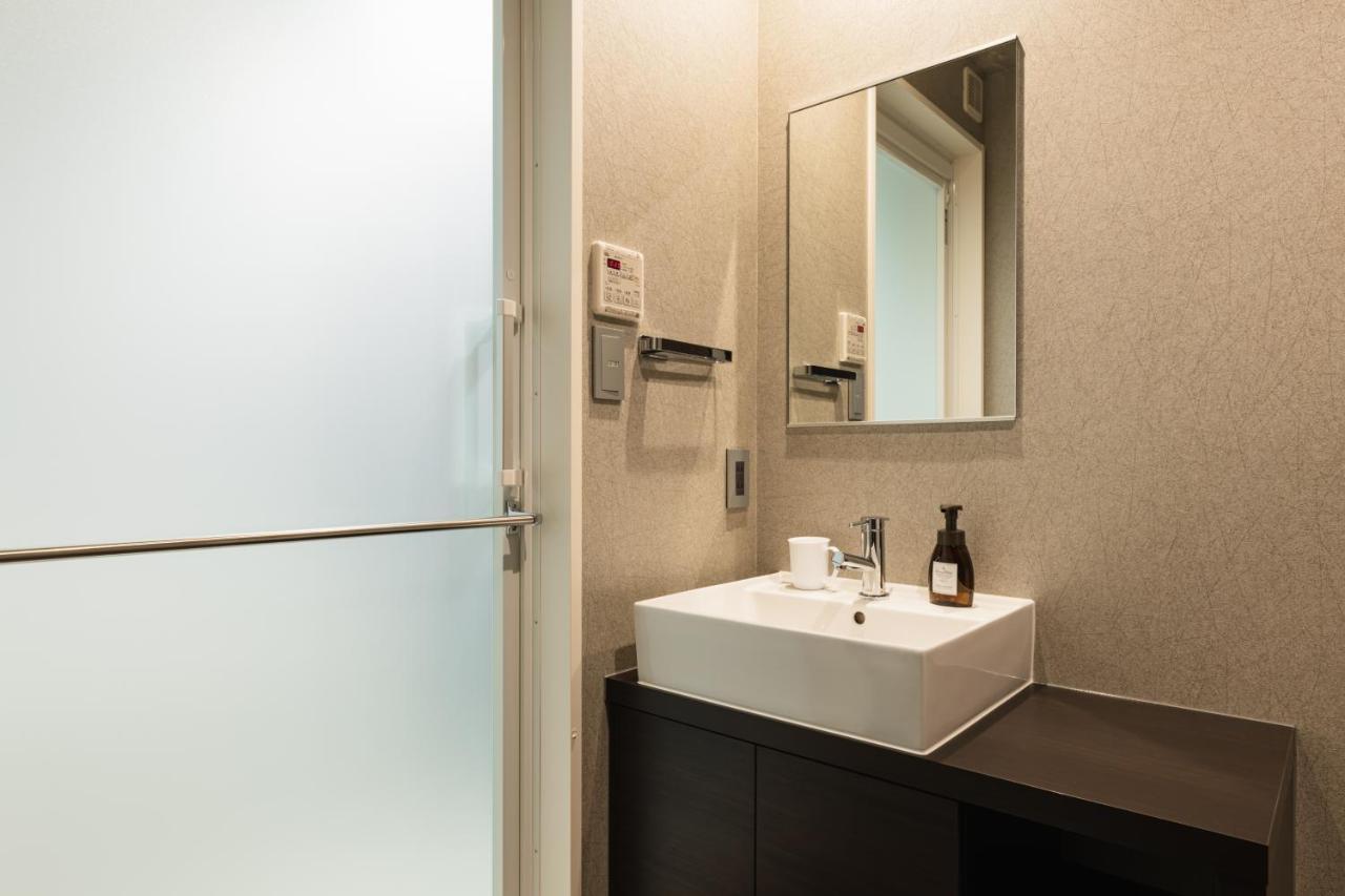 Grand Base Hakata Naraya Hotel Фукуока Екстериор снимка