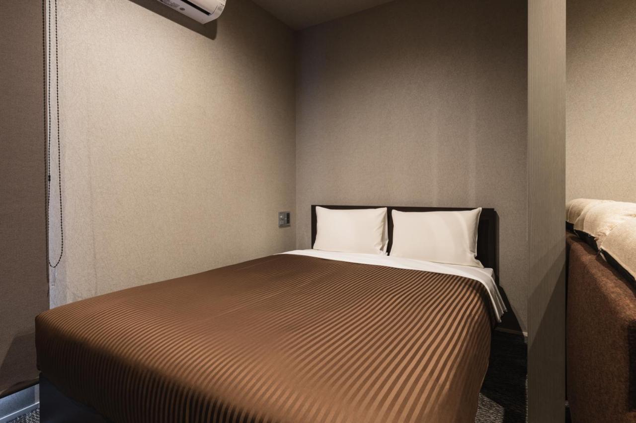 Grand Base Hakata Naraya Hotel Фукуока Екстериор снимка