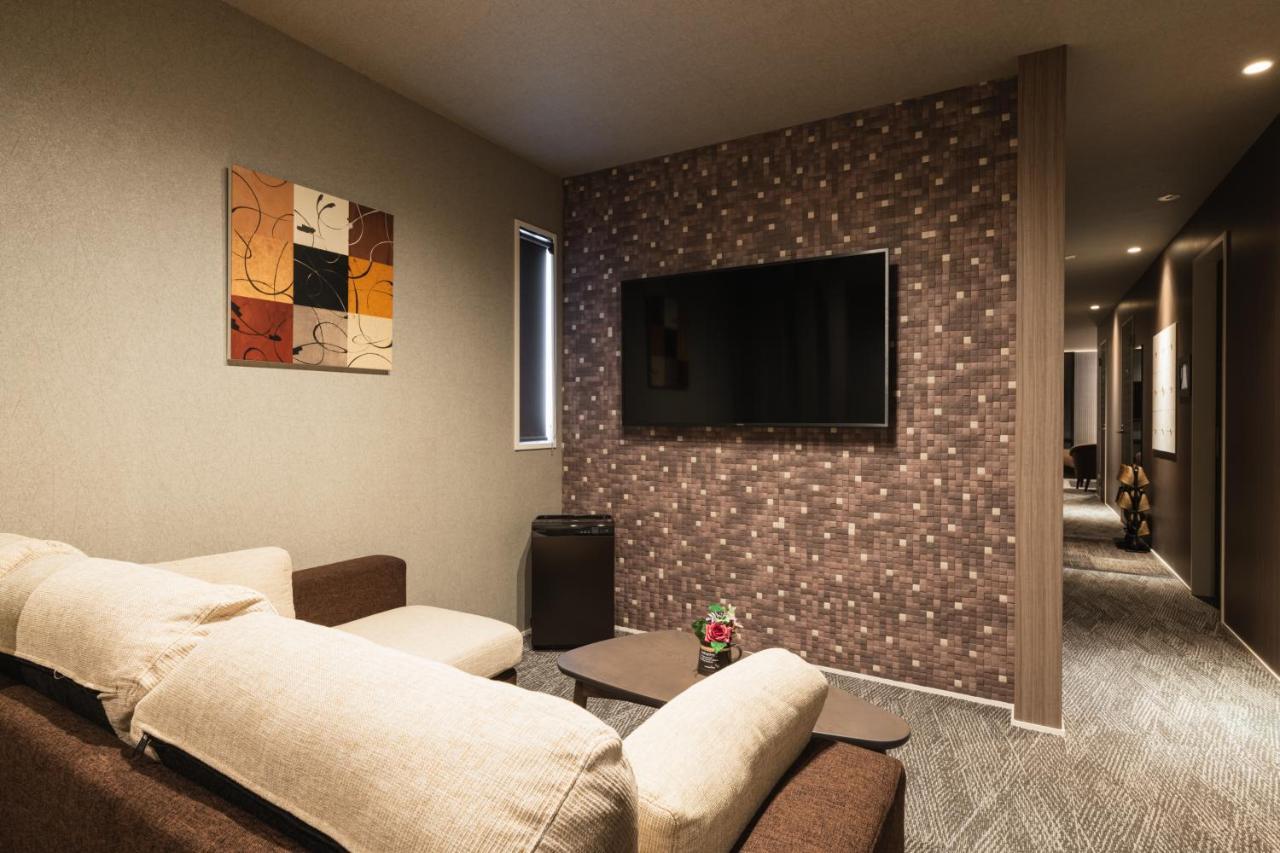 Grand Base Hakata Naraya Hotel Фукуока Екстериор снимка